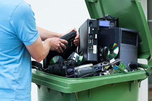Choosing a waste removal service provider